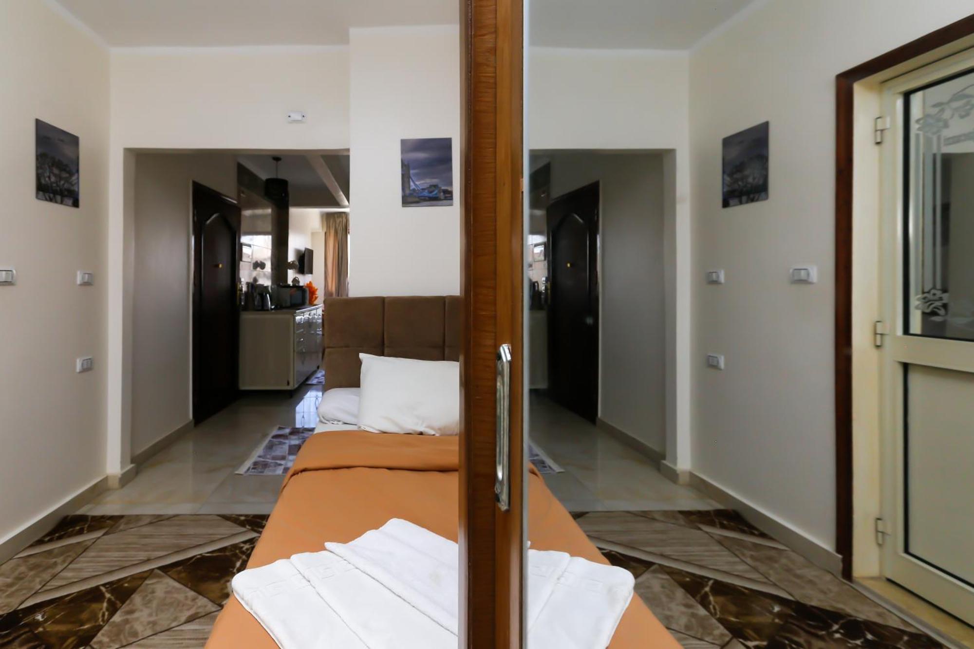 New Top Pyramids Hotel Каїр Екстер'єр фото